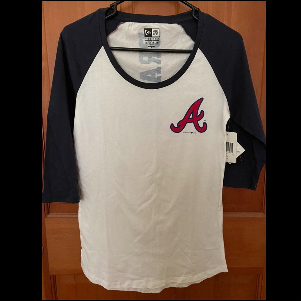 Women’s Braves raglan
